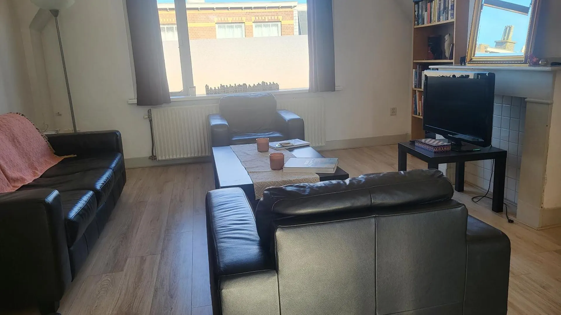Beautiful Spacious Appartment At Top Location In La Haya Apartamento